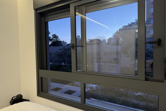 Quarto 2 de apartamento à venda com 2 quartos, 71m² em Jardim Lindóia, Porto Alegre