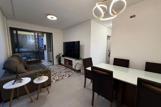 Apartamento à venda com 2 quartos, 71m² em Jardim Lindóia, Porto Alegre