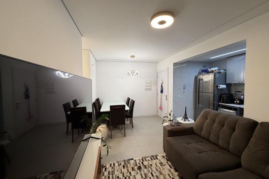 Apartamento à venda com 2 quartos, 71m² em Jardim Lindóia, Porto Alegre