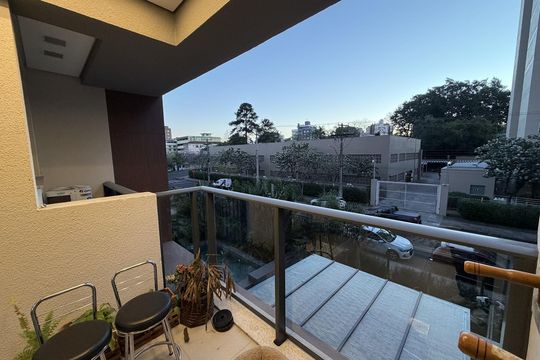 Varanda de apartamento à venda com 2 quartos, 71m² em Jardim Lindóia, Porto Alegre
