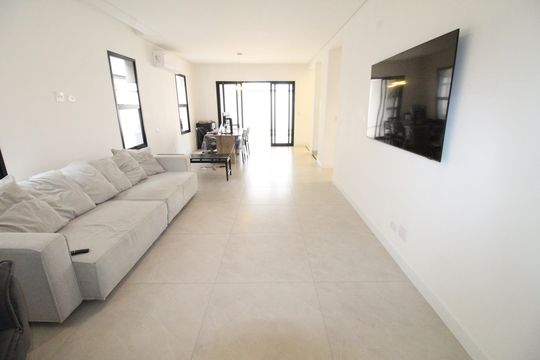 Sala de casa de condomínio para alugar com 5 quartos, 200m² em Urbanova Vii, São José dos Campos