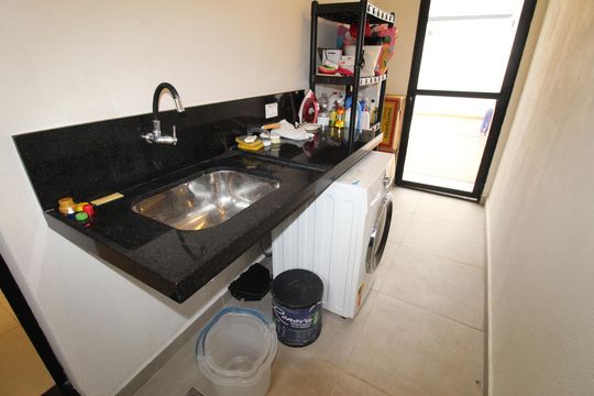 Área de Serviço de casa de condomínio para alugar com 5 quartos, 200m² em Urbanova Vii, São José dos Campos