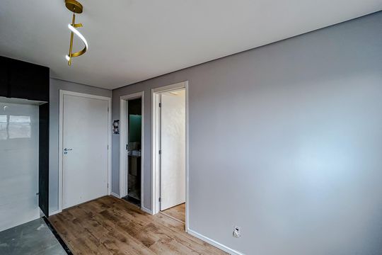 Sala de apartamento à venda com 2 quartos, 47m² em Vila Esperança, São Paulo