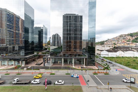Varanda de kitnet/studio para alugar com 1 quarto, 32m² em Santo Cristo, Rio de Janeiro