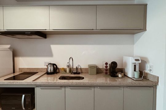 Cozinha de apartamento para alugar com 1 quarto, 30m² em Pompeia, São Paulo