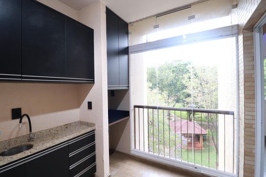 Varanda  de apartamento para alugar com 2 quartos, 63m² em Jardim Sao Jose, Ribeirão Preto