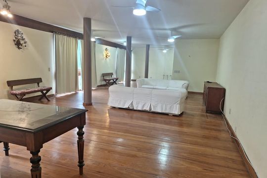 Casa à venda com 4 quartos, 621m² em Cosme Velho, Rio de Janeiro