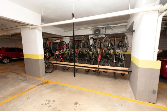 BICLCLETÁRIO de apartamento à venda com 3 quartos, 75m² em Vila Itapura, Campinas