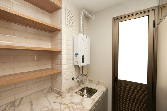 ÁREA DE SERVIÇO de apartamento à venda com 3 quartos, 75m² em Vila Itapura, Campinas