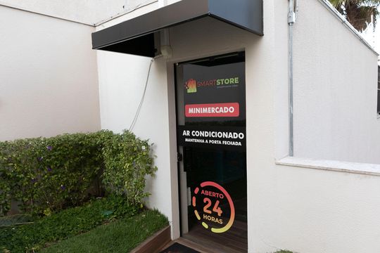MINI-MERCADO de apartamento à venda com 3 quartos, 75m² em Vila Itapura, Campinas