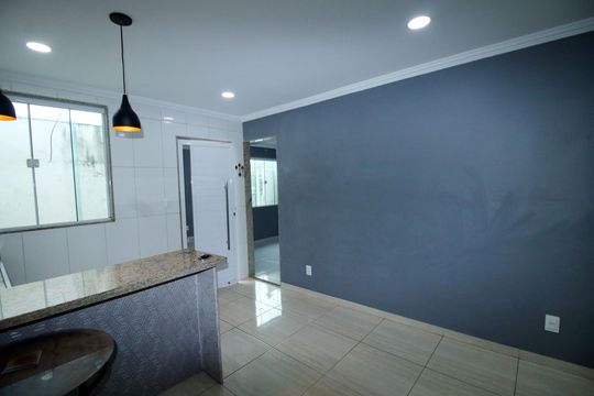 Casa para alugar com 1 quarto, 35m² em Coelho Neto, Rio de Janeiro