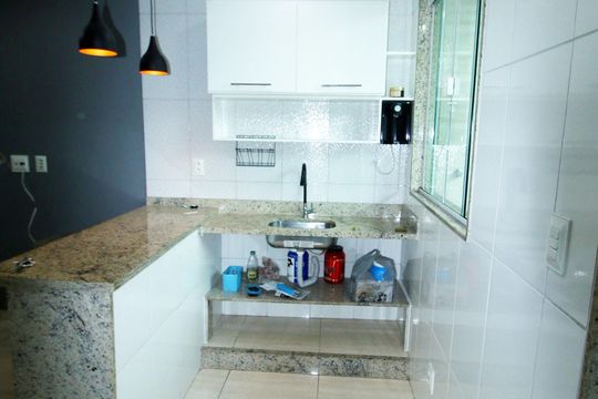 Cozinha de casa para alugar com 1 quarto, 35m² em Coelho Neto, Rio de Janeiro