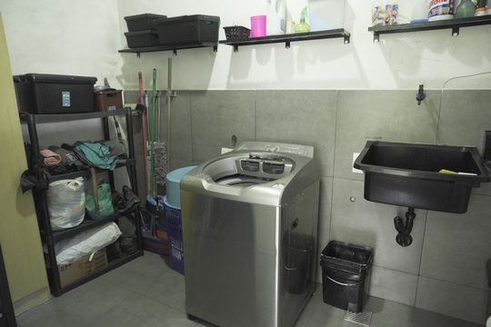 Área de Serviço de casa para alugar com 2 quartos, 875m² em Parque Sinai, Santana de Parnaíba