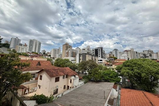 Sala de apartamento à venda com 3 quartos, 120m² em Serra, Belo Horizonte