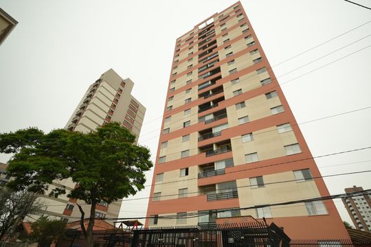 Fachada do Prédio de apartamento para alugar com 2 quartos, 77m² em Vila Lea, Santo André