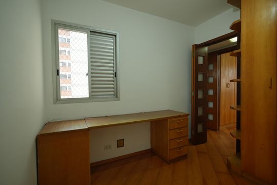 Quarto 1 de apartamento para alugar com 2 quartos, 77m² em Vila Lea, Santo André