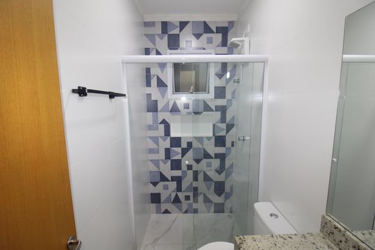 Banheiro de apartamento para alugar com 1 quarto, 32m² em Carandiru, São Paulo