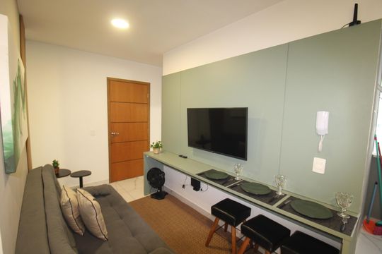 Sala / Cozinha de apartamento para alugar com 1 quarto, 32m² em Carandiru, São Paulo