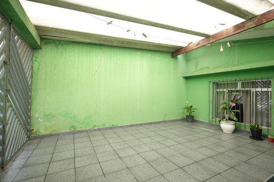 Garagem de casa à venda com 2 quartos, 125m² em Vila Bela Vista, Santo André