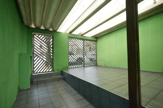 Casa à venda com 2 quartos, 125m² em Vila Bela Vista, Santo André
