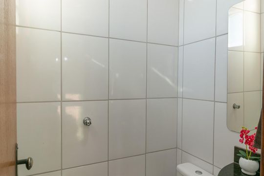 Apartamento à venda com 3 quartos, 133m² em Serrano, Belo Horizonte