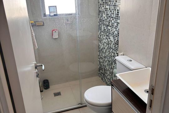 Banheiro de apartamento à venda com 2 quartos, 46m² em Jardim Morumbi (Nova Veneza), Sumaré