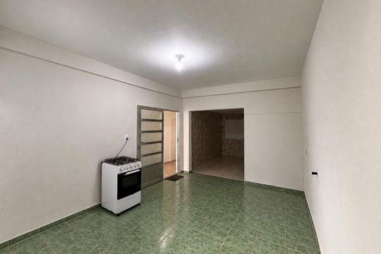 Cozinha de casa para alugar com 1 quarto, 80m² em Vila Engenho Novo, Barueri
