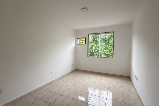 Quarto 2 de apartamento para alugar com 2 quartos, 98m² em Pqe, Duque de Caxias