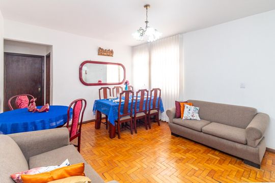 Apartamento à venda com 3 quartos, 100m² em Sagrada Família, Belo Horizonte