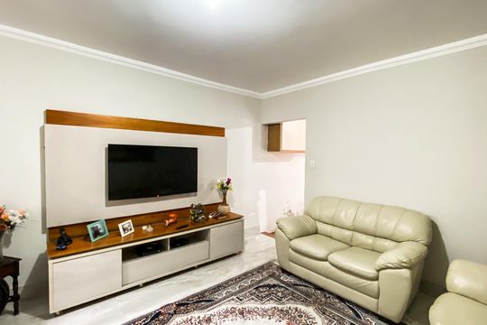 Sala de casa à venda com 2 quartos, 50m² em Jardim Santa Maria, São Paulo