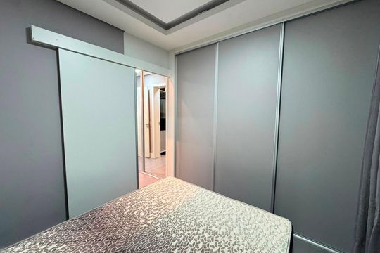 Quarto de casa de condomínio para alugar com 3 quartos, 100m² em Distrito Industrial, Cachoeirinha