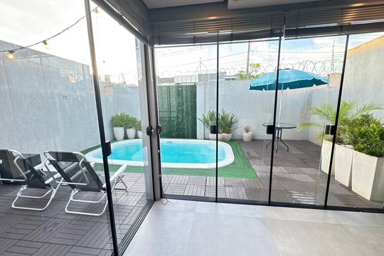 Área externa de casa de condomínio para alugar com 3 quartos, 100m² em Distrito Industrial, Cachoeirinha
