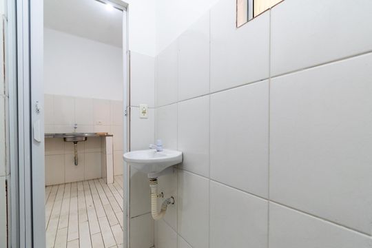 Banheiro  de casa para alugar com 1 quarto, 30m² em Vila Campestre, São Paulo