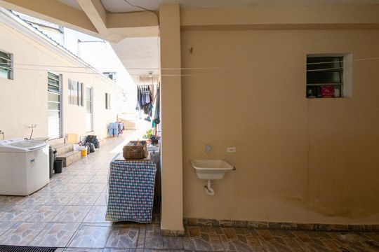 Vista do Quarto  de casa para alugar com 1 quarto, 30m² em Vila Campestre, São Paulo