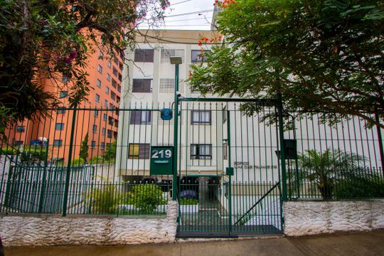 Fachada de apartamento para alugar com 2 quartos, 70m² em Jardim Bela Vista, Santo André