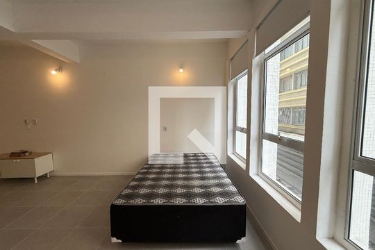 Apartamento para alugar com 1 quarto, 49m² em República, São Paulo
