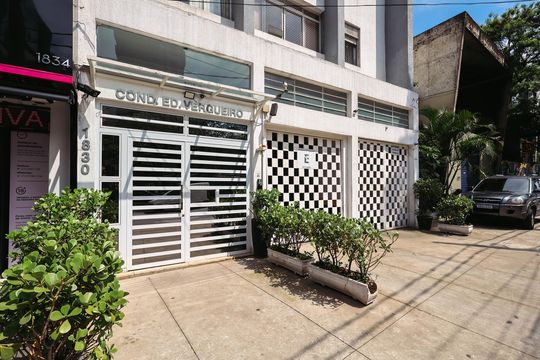 Fachada de apartamento para alugar com 1 quarto, 48m² em Vila Mariana, São Paulo