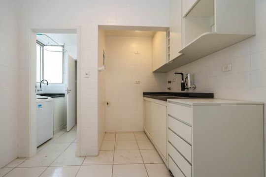 Cozinha de apartamento para alugar com 1 quarto, 48m² em Vila Mariana, São Paulo