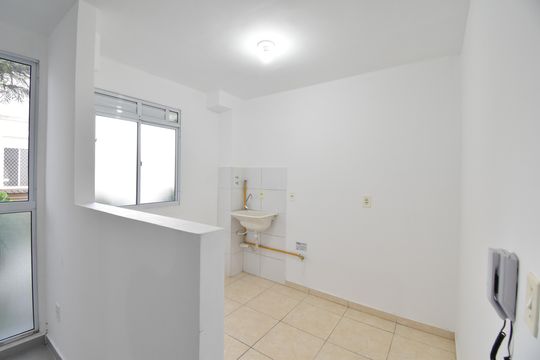 Cozinha de apartamento para alugar com 2 quartos, 47m² em Ouro Fino, São José dos Pinhais