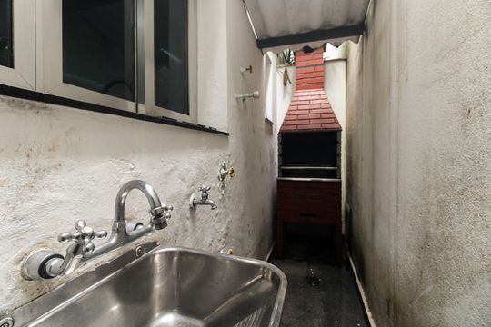 Churrasqueira  de casa para alugar com 3 quartos, 133m² em Vila Aricanduva, São Paulo