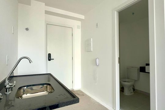 Cozinha de kitnet/studio à venda com 1 quarto, 26m² em Pinheiros, São Paulo