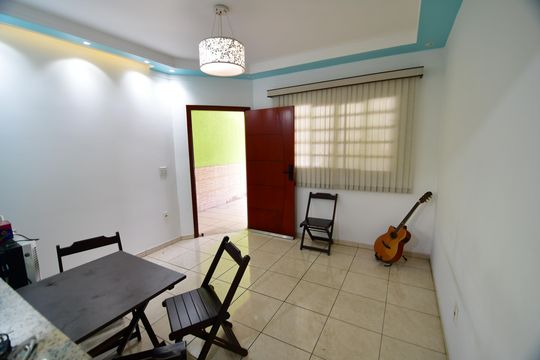 Casa à venda com 2 quartos, 125m² em Jardim Interlagos, Hortolândia