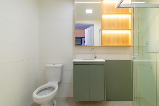 Banheiro  de kitnet/studio para alugar com 1 quarto, 24m² em Vila Mascote, São Paulo