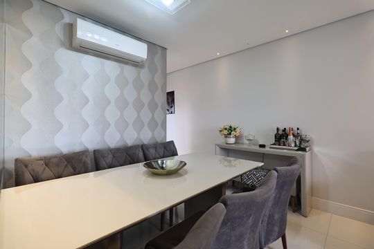 Sala de apartamento à venda com 2 quartos, 64m² em Campestre, Santo André