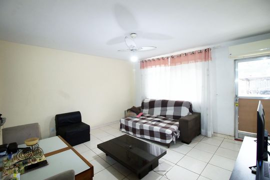 Sala de apartamento à venda com 2 quartos, 96m² em Olaria, Rio de Janeiro