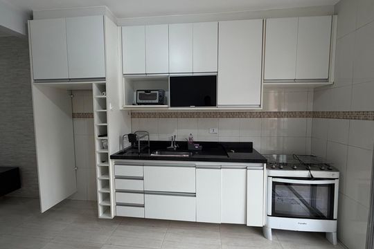Casa para alugar com 2 quartos, 70m² em Vila America, Carapicuíba