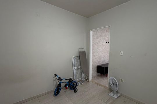 Casa para alugar com 2 quartos, 70m² em Vila America, Carapicuíba