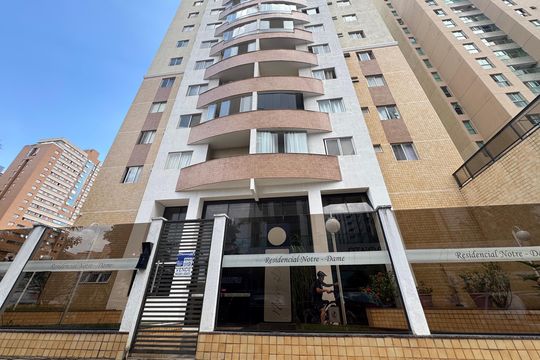 Fachada  de apartamento à venda com 4 quartos, 168m² em Águas Claras, Brasília