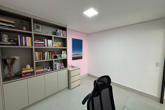 Quarto  de apartamento à venda com 4 quartos, 168m² em Águas Claras, Brasília