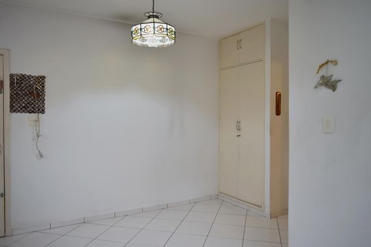 Cozinha de apartamento à venda com 3 quartos, 256m² em Jardim Paulista, São Paulo